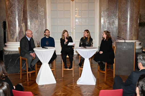 Prof. Dr. Markus Harzenetter, Henrik Mattes, Prof. Dr. Anne Bantelmann-Betz, Katharina Bach, Johanna Flemming