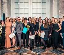 Die Absolventinnen und Absolventen des Studiengangs Kommunikationsdesign
