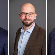 Drei Porträtfotos von Prof. Dr.-Ing. Robert Kanz, Prof. Dr. Matthias Kowald, Prof. Dipl. Arch. Sascha Luippold