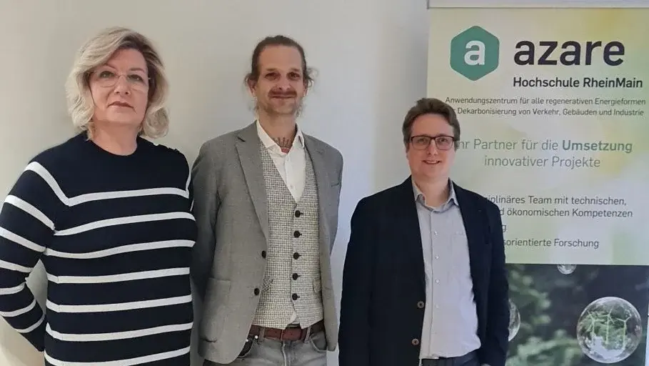 Neue Mitglieder bei azare: Prof. Dr. Andrea Andolfo, Prof. Dr. László Dören und Prof. Dr. Ulrich Rost. Es fehlt Prof. Dr. Maria Wiesmann.