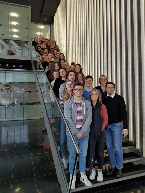 Die Exkursionsgruppe des Studiengangs Gesundheitsökonomie im Institut für Qualität und Wirtschaftlichkeit im Gesundheitswesen (IQWiG) in Köln | Foto: R. Strametz