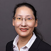 Porträtfoto von Prof. Dr. Biying Fu