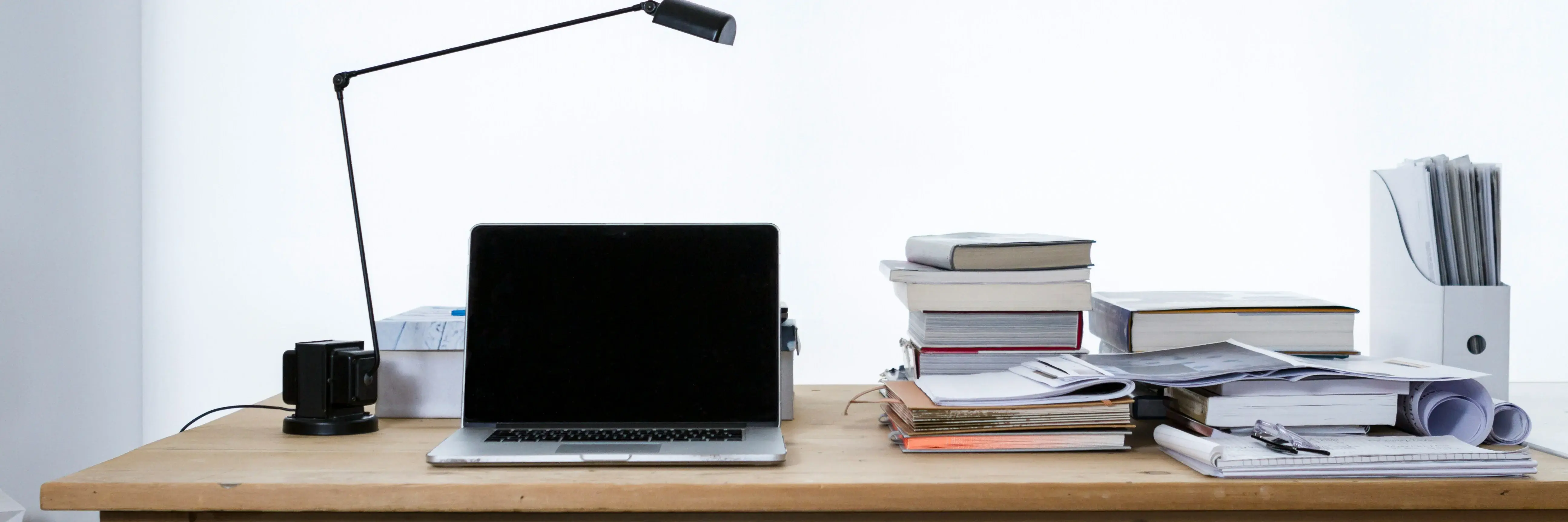 Arbeitsplatz Arbeitstisch