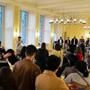 Begrüßung der internationalen Studierenden im Wiesbadener Rathaus.
