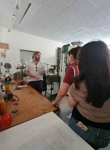 Im Labor für Quantentechnologie