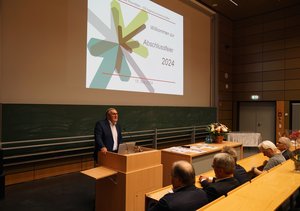 Professor Karlheinz Sossenheimer, Studienbereichskoordinator Maschinenbau