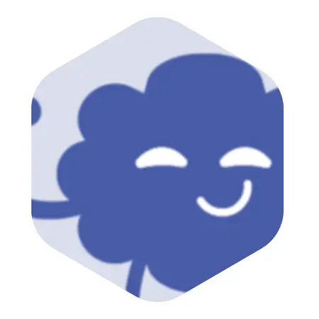 Eine stilisierte, lächelnde Wolke in Blau auf hellem Hintergrund. Die Wolke hat zwei leichte Wangen und scheint fröhlich zu sein, was eine positive und freundliche Stimmung vermittelt.