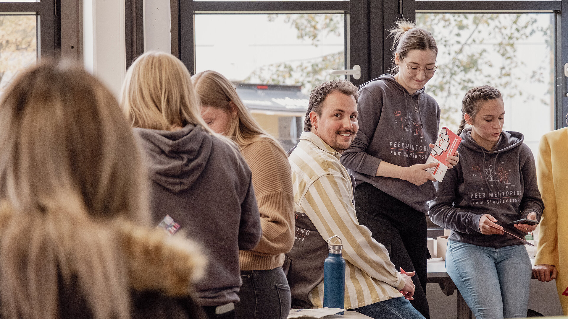 Peer Mentoring Markt der Möglichkeiten LehrLernZentrum