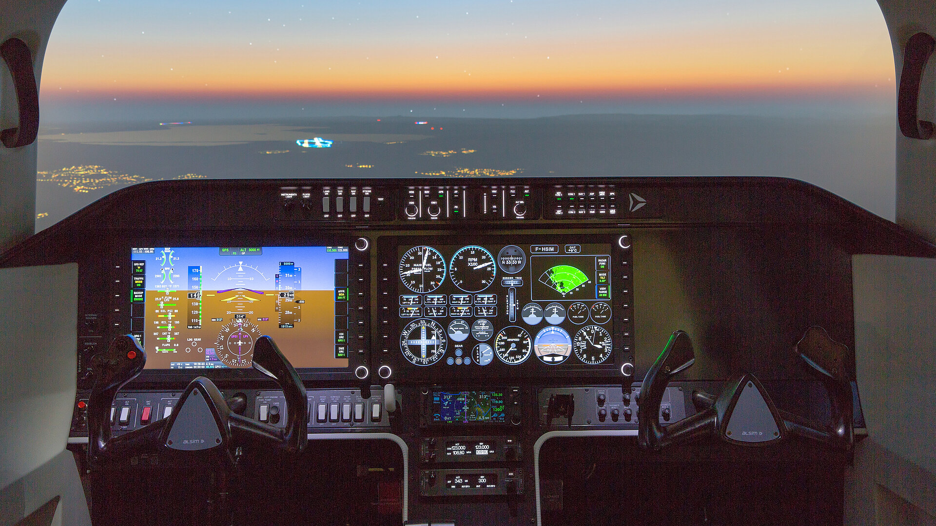 Glascockpit einer Cessna 172