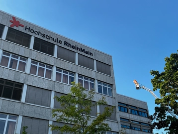 Dinos auf der Drehleiter