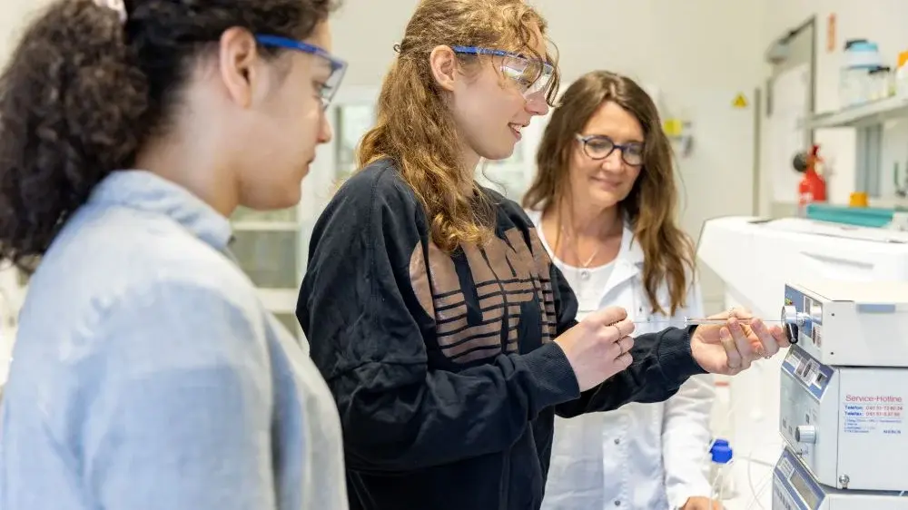 Koffeinbestimmung im Labor Umweltanalytik