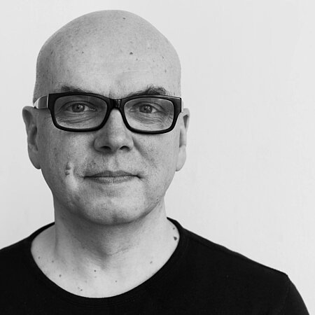 Prof. Holger Kleine -