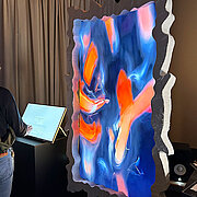 Blick auf die interaktive Installation „The Magical Manifesting Mirror“ von Omar Shoikh