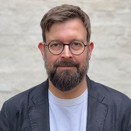 Prof. Daniel Seiberts Prof. Daniel Seiberts