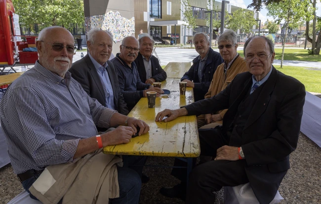 Besuch von ehemaligen Studierenden