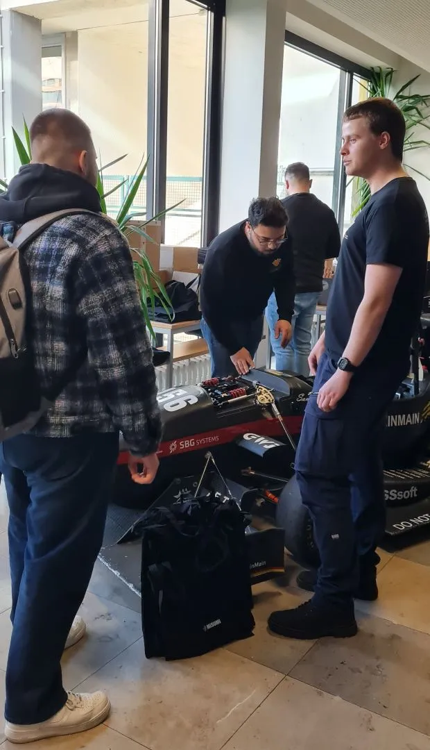Das Team der Scuderia Mensa im Gespräch