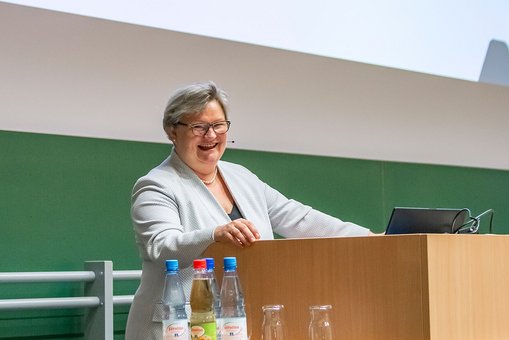 Hochschulpräsidentin Prof. Dr. Eva Waller. © Lisa Mohr | Hochschule RheinMain