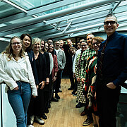 Gruppenbild der Teilnehmer:innen des "Global Design & Media CoSpace" Events 