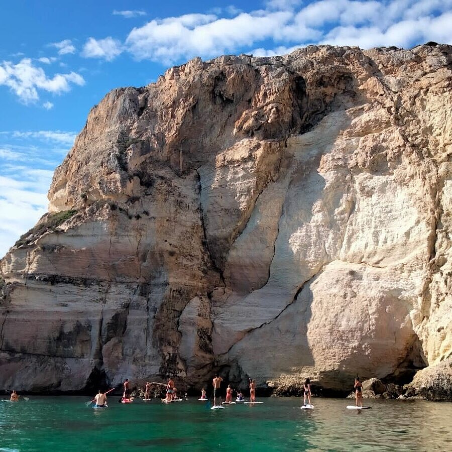 Ouassim Lamrini Felsenbucht auf Sardinien