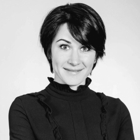 Ehemalige der Hochschule RheinMain, Lisa Stanishevskaja Schwarz-Weiß-Bild von Lisa Stanishevskaja