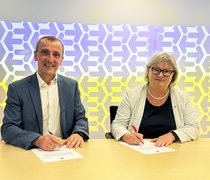 Prof. Dr. Eva Waller, Präsidentin der HSRM, und Prof. Dr. Rainer Petzina, Rektor der MSH. 