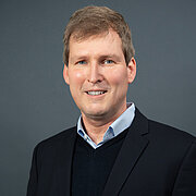 Porträtfoto von Prof. Dr. Andreas Steiner