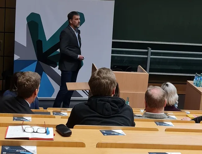 Vortrag von Prof. Dr.-Ing. Stefan Rusche