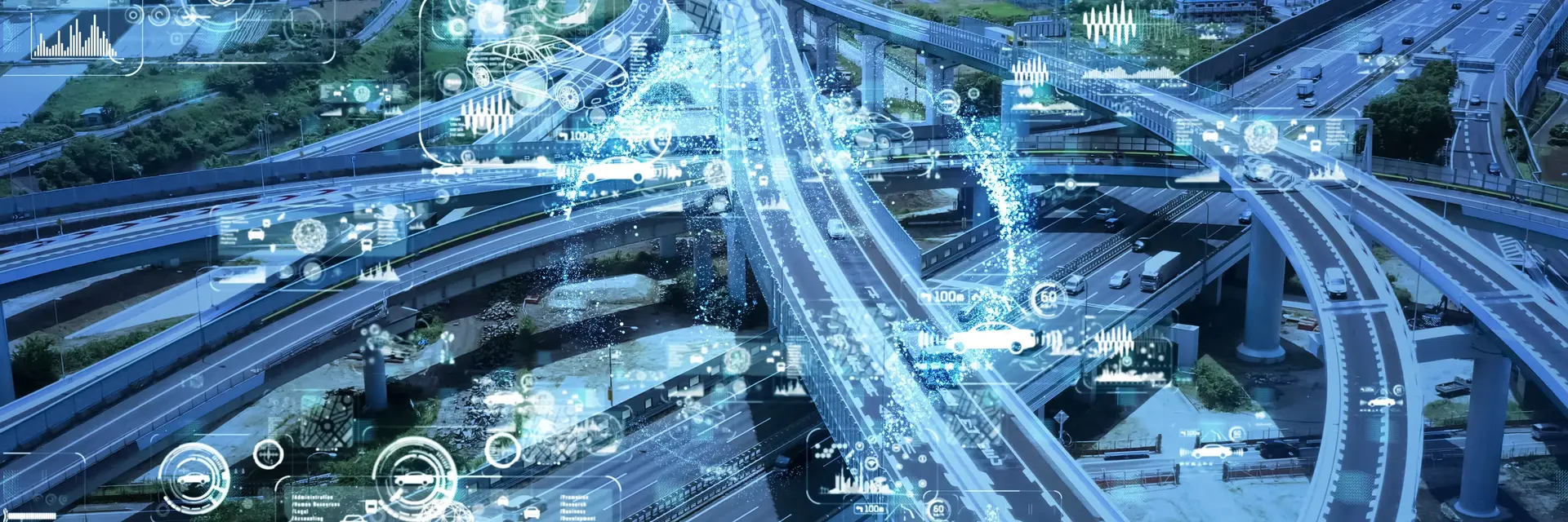 Viele Straßen, die kreuz und quer gehen sowie digitale Daten, die Vernetzung anzeigen.