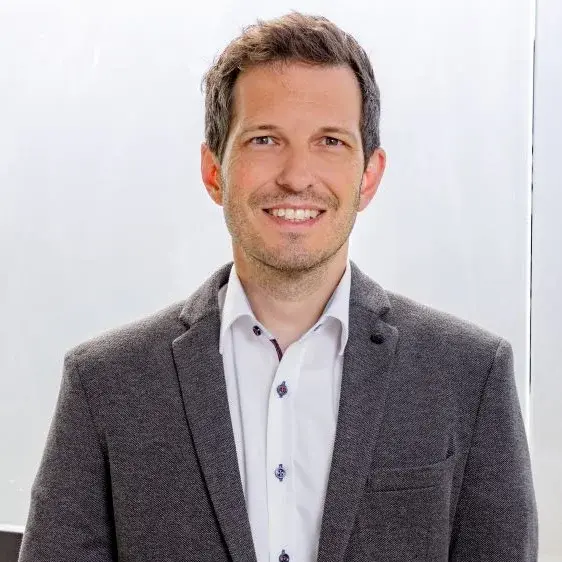 Prof. Dr. Markus Bender