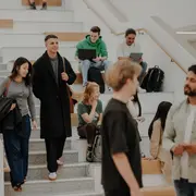 Hochschule RheinMain: Jetzt bewerben!