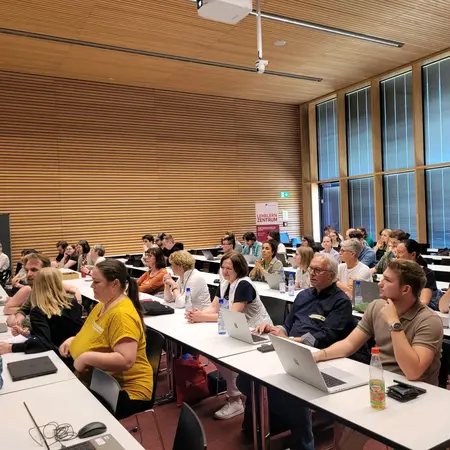 Prompten, Künstliche Intelligenz