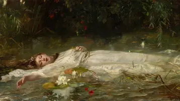 Eine leblos aussehende Frau in einem weißen Kleid schwebt auf stillem Wasser. Um sie herum sind Wasserlilien und grüne Pflanzen. Es handelt sich um das Bild "Ophelia" des Künstlers Friedrich Heyser.