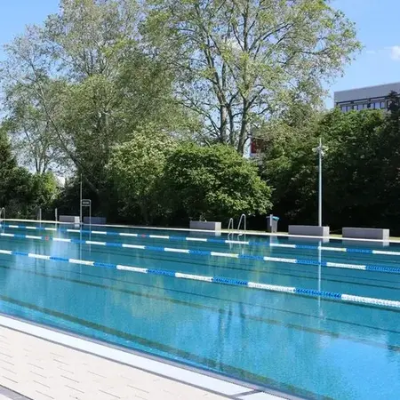 Freibad An der Lache in Rüsselsheim