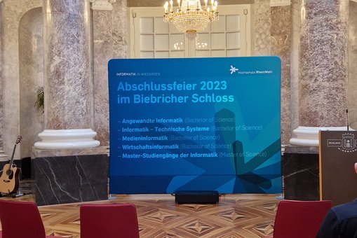 Absolvent:innenfeier im Schloss Biebrich