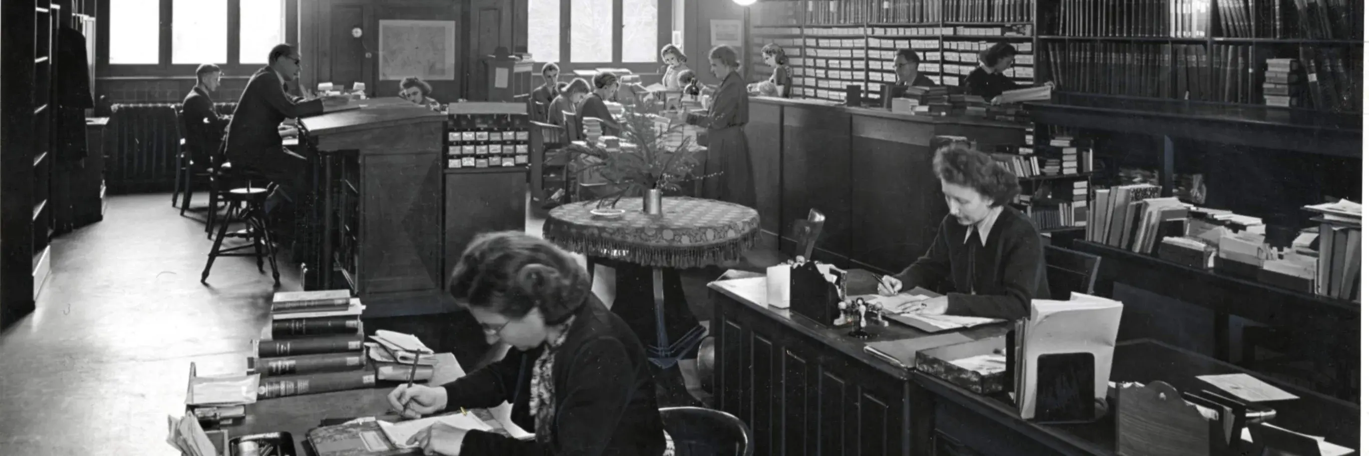 Altes Foto aus der Landesbibliothek Altes Foto aus der Landesbibliothek