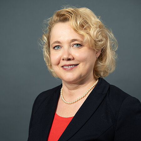Prof. Dr. Marina Grusevaja, Prodekanin des Fachbereichs Wiesbaden Business School