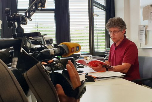 Prof. Dr. Volker Blees im Interview mit RTL Hessen