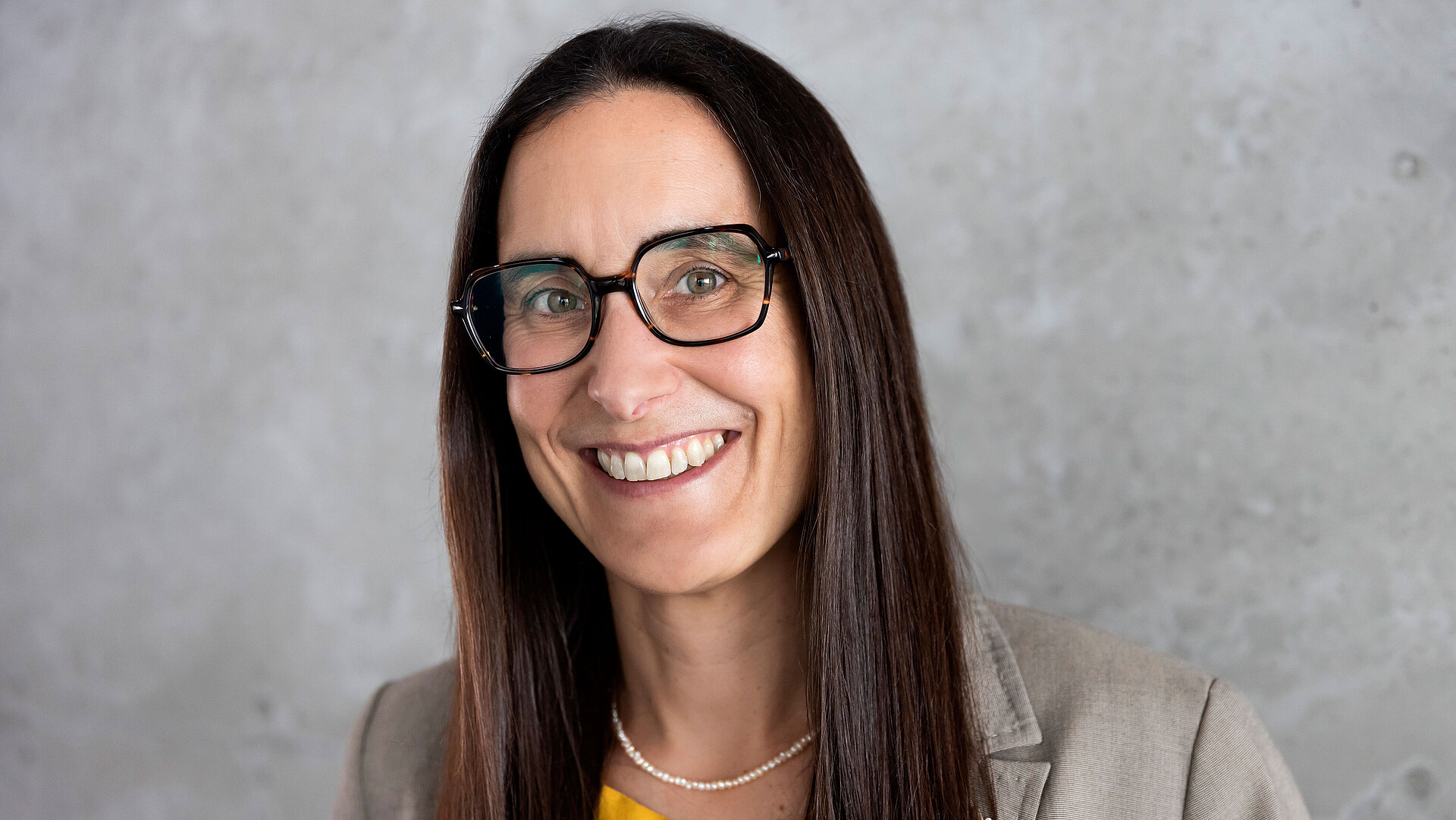 Dr. Tina Klug, Kanzlerin der Hochschule RheinMain
