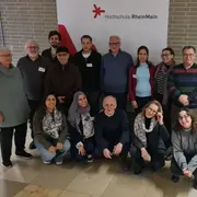 Tunesische Delegation mit den Gastgebern