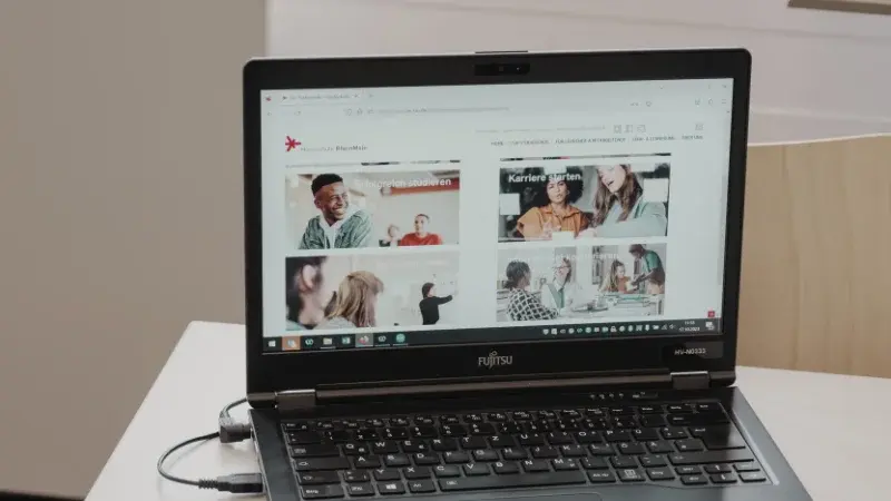 Laptop