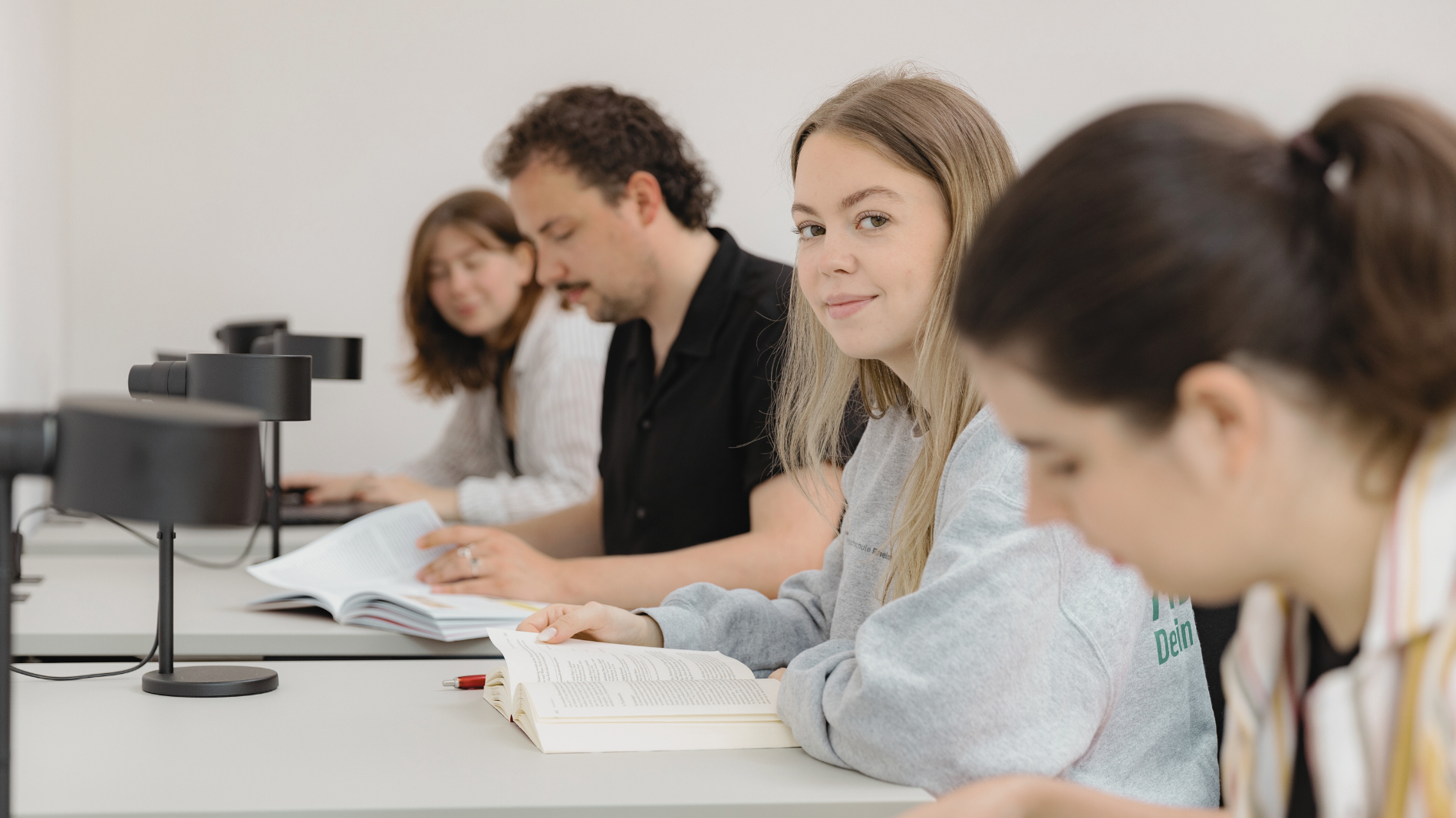 Studierende während des Lernens