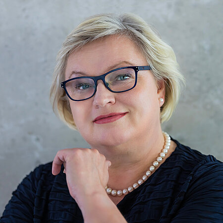 Prof. Dr. Eva Waller Porträtfoto von Prof. Dr. Eva Waller, Präsidentin der Hochschule RheinMain