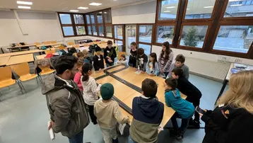 Um die Wette fahren auf der Carrera-Bahn