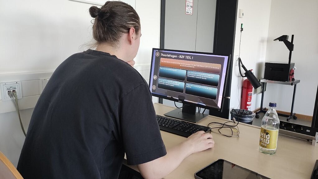 Theoriefragen zum Flugfunk