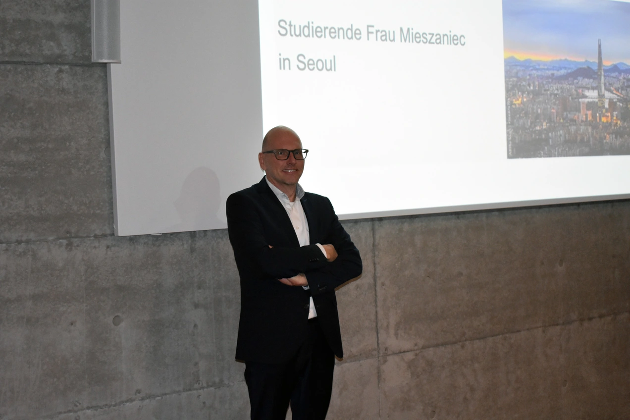Professor Stefan Blümm
