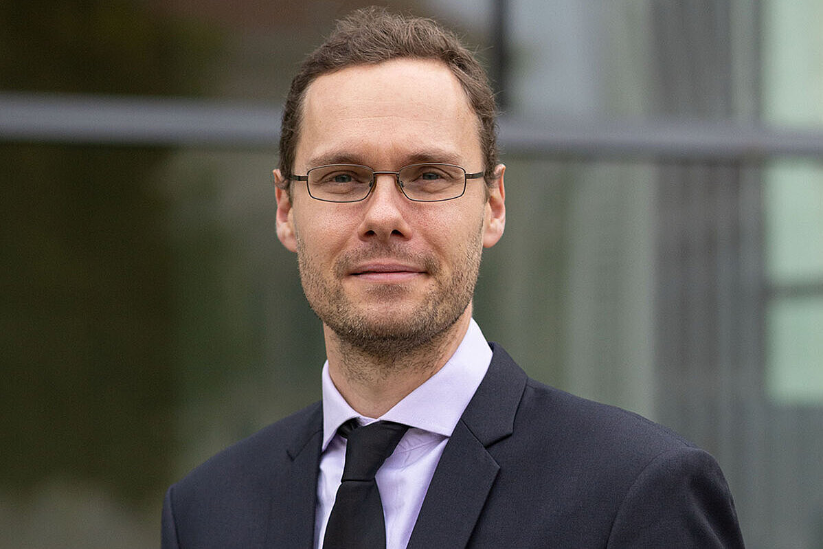 Porträtfoto von Prof. Dr. Thomas Kirschstein