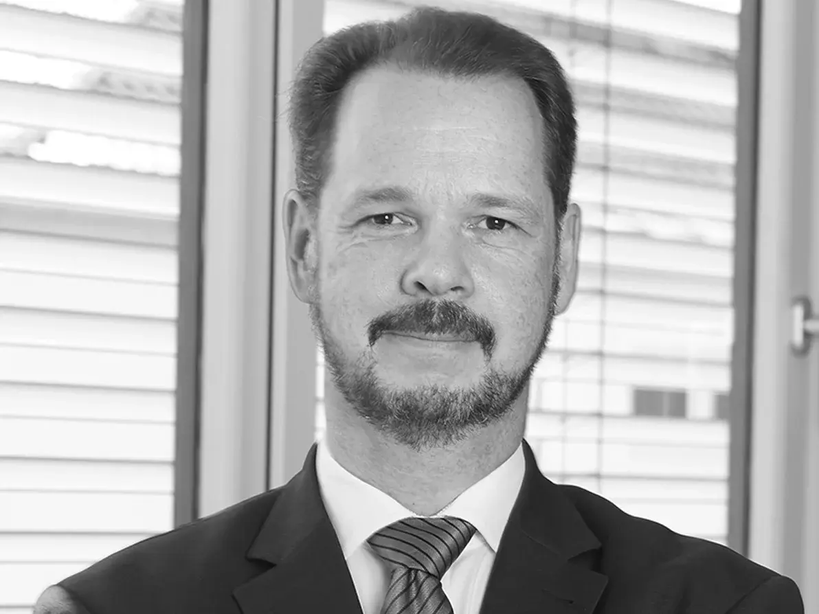 Porträtbild von Ehemaligem Studenten Andreas Hermann