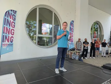 Prof. Dr.-Ing. Christian Glockner, Dekan des Fachbereichs Ingenieurwissenschaften, bei der Eröffnung