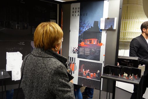 Die Abschlussprojekte wurden in einer Ausstellung gezeigt.