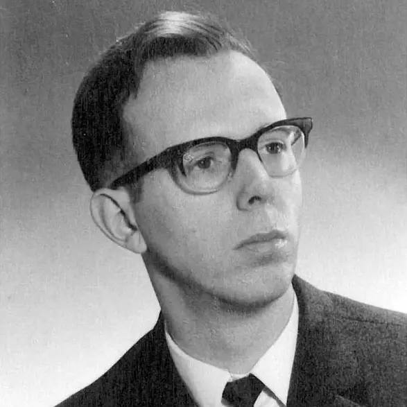 Porträtaufnahme Prof. Dr. Manfred Volkmann